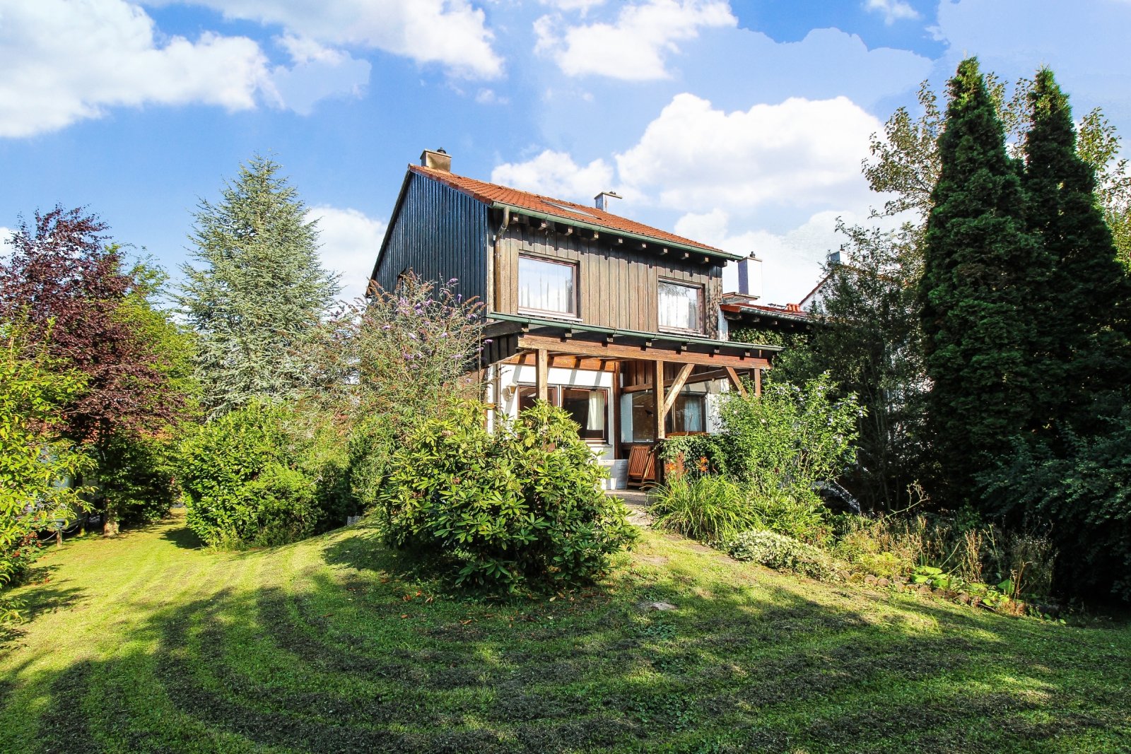 Charmantes Reihenendhaus in Schwenningen - Deutenberg!