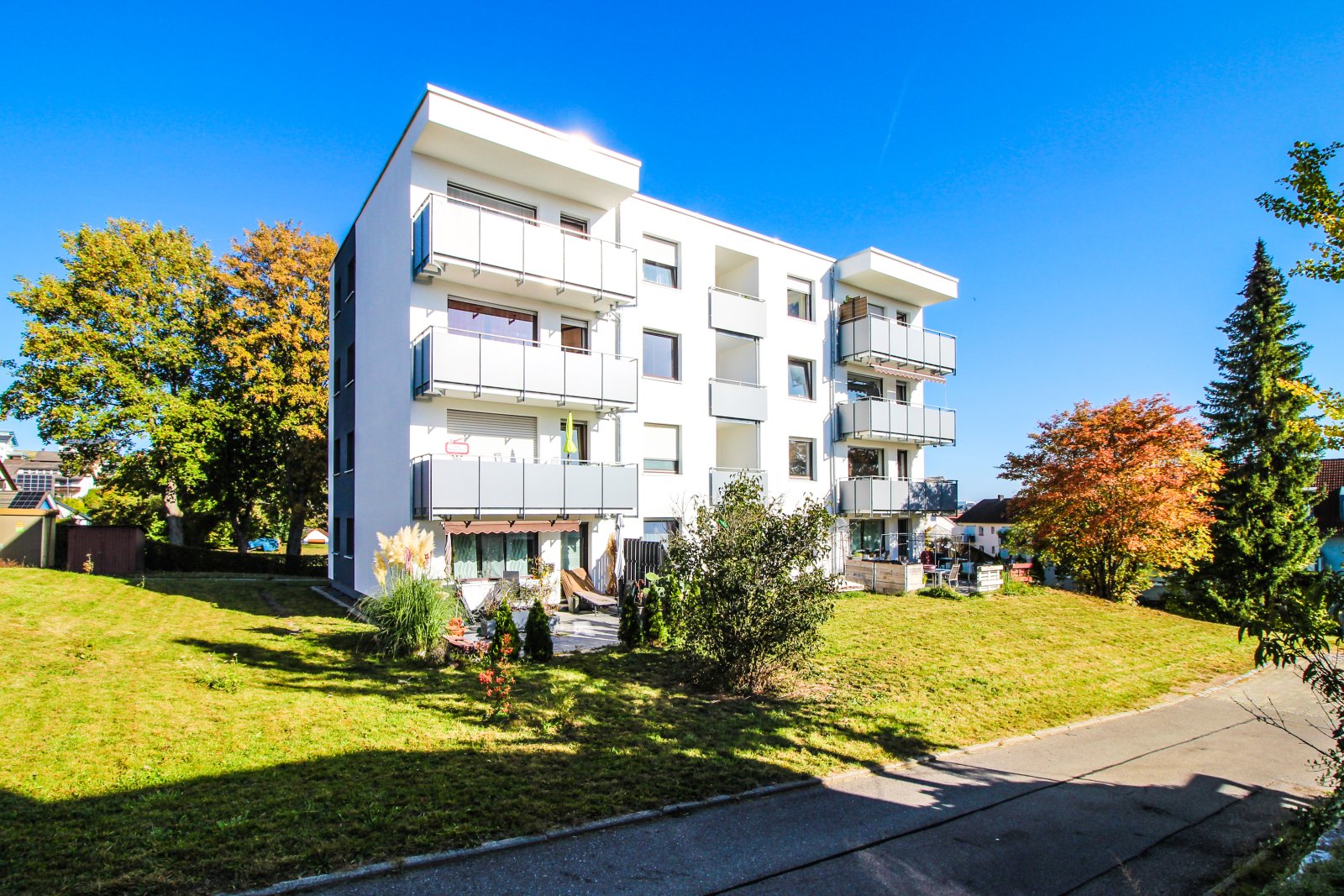 Renovierte 3-Zimmer-Wohnung mit Garage in Niedereschach!