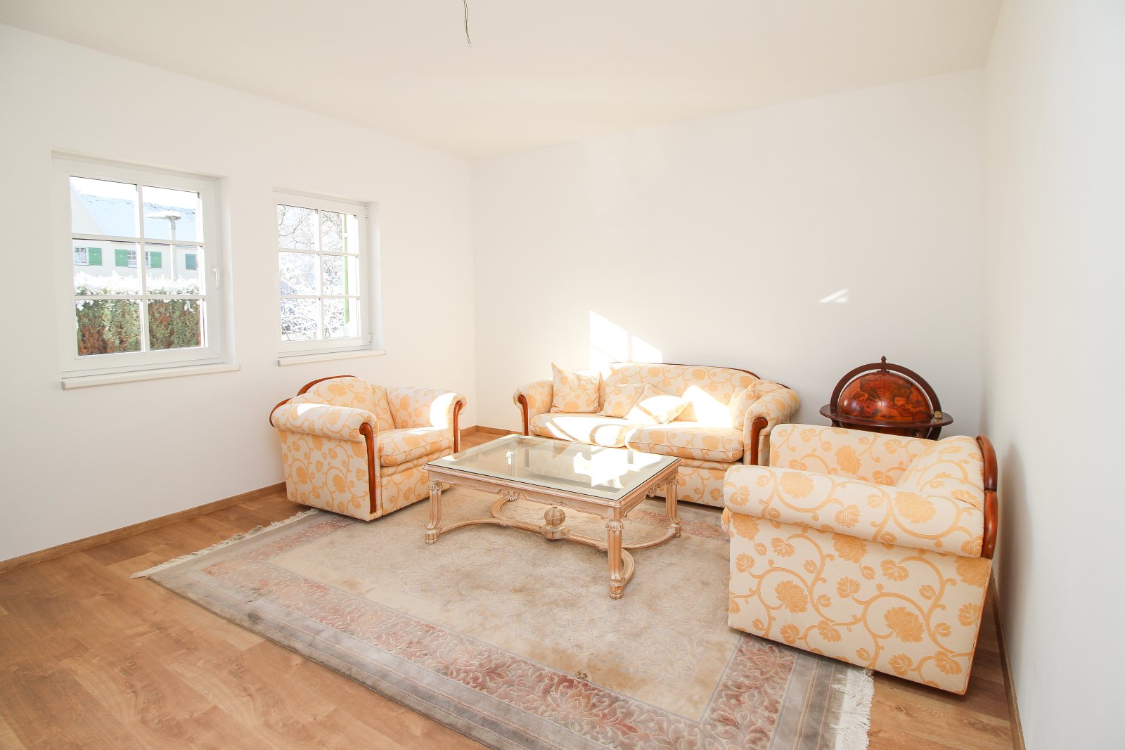 Bezaubernde Doppelhaushälfte mit liebevollen Details und Garage in Rottweil!