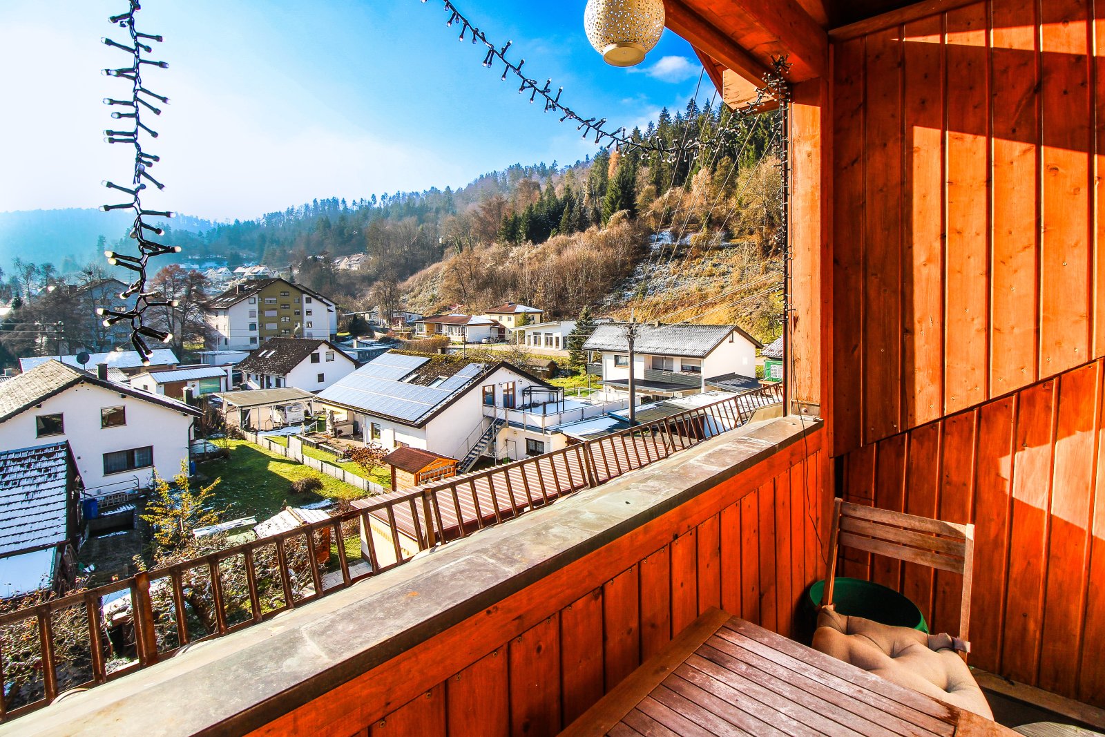 Modernisierte 2-Zimmer-Wohnung in Oberndorf-Aistaig inkl. Garage!