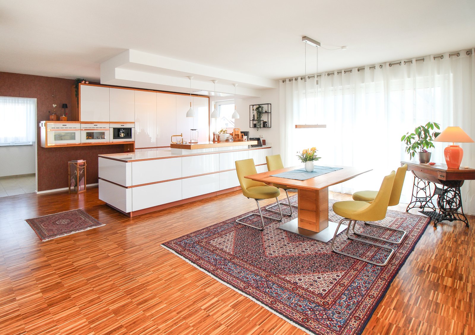 Exklusiver Bungalow mit Schwimmteich, Preis VB, Besichtigung lohnt sich