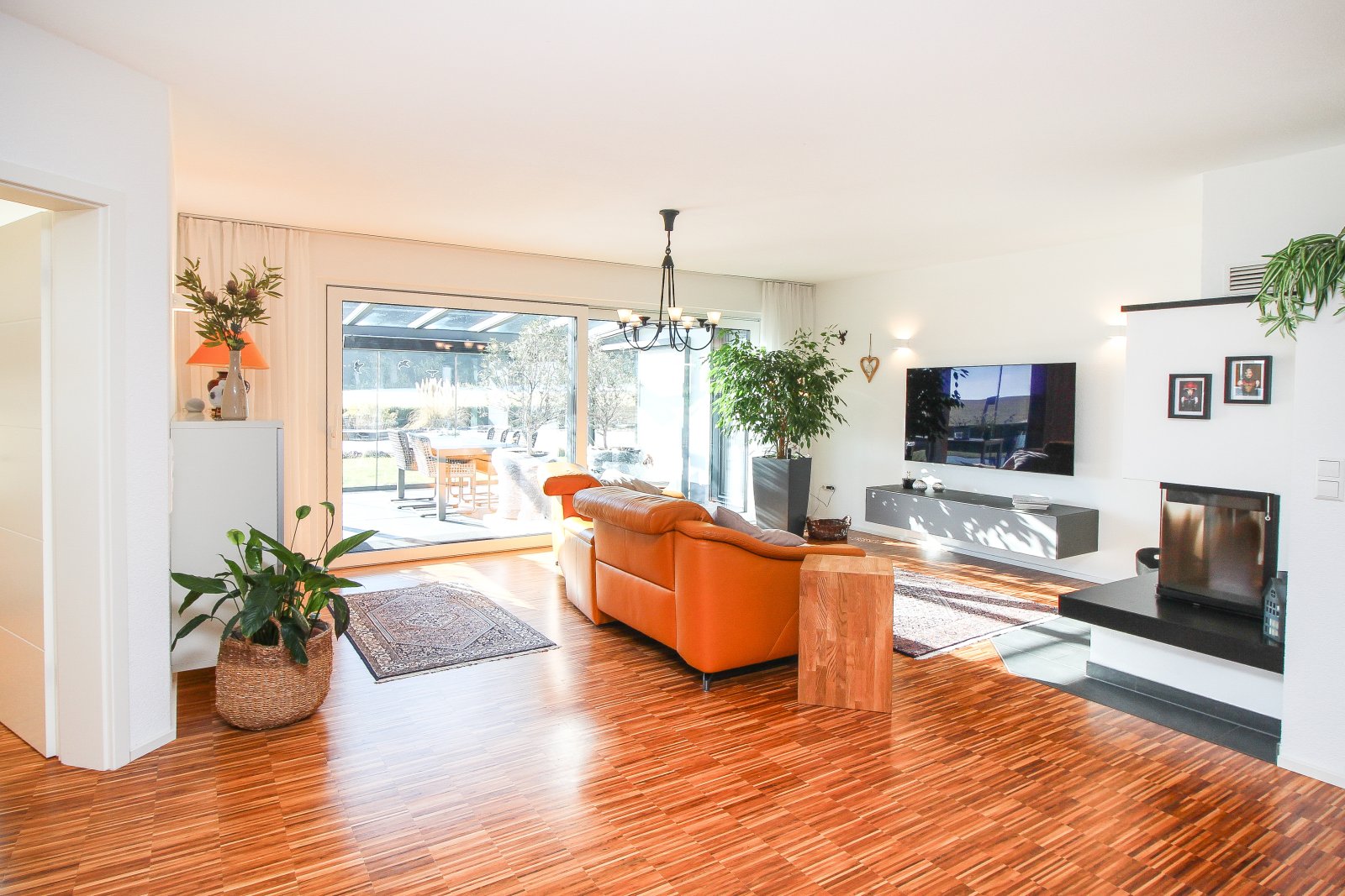 Exklusiver Bungalow mit Schwimmteich, Preis VB, Besichtigung lohnt sich