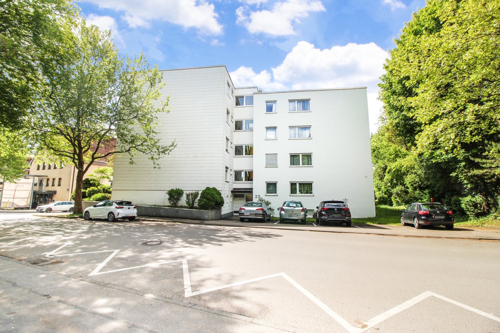 Renovierte & modernisierte 3,5-Zimmer-Wohnung mit Balkon & Garage in Rottweil