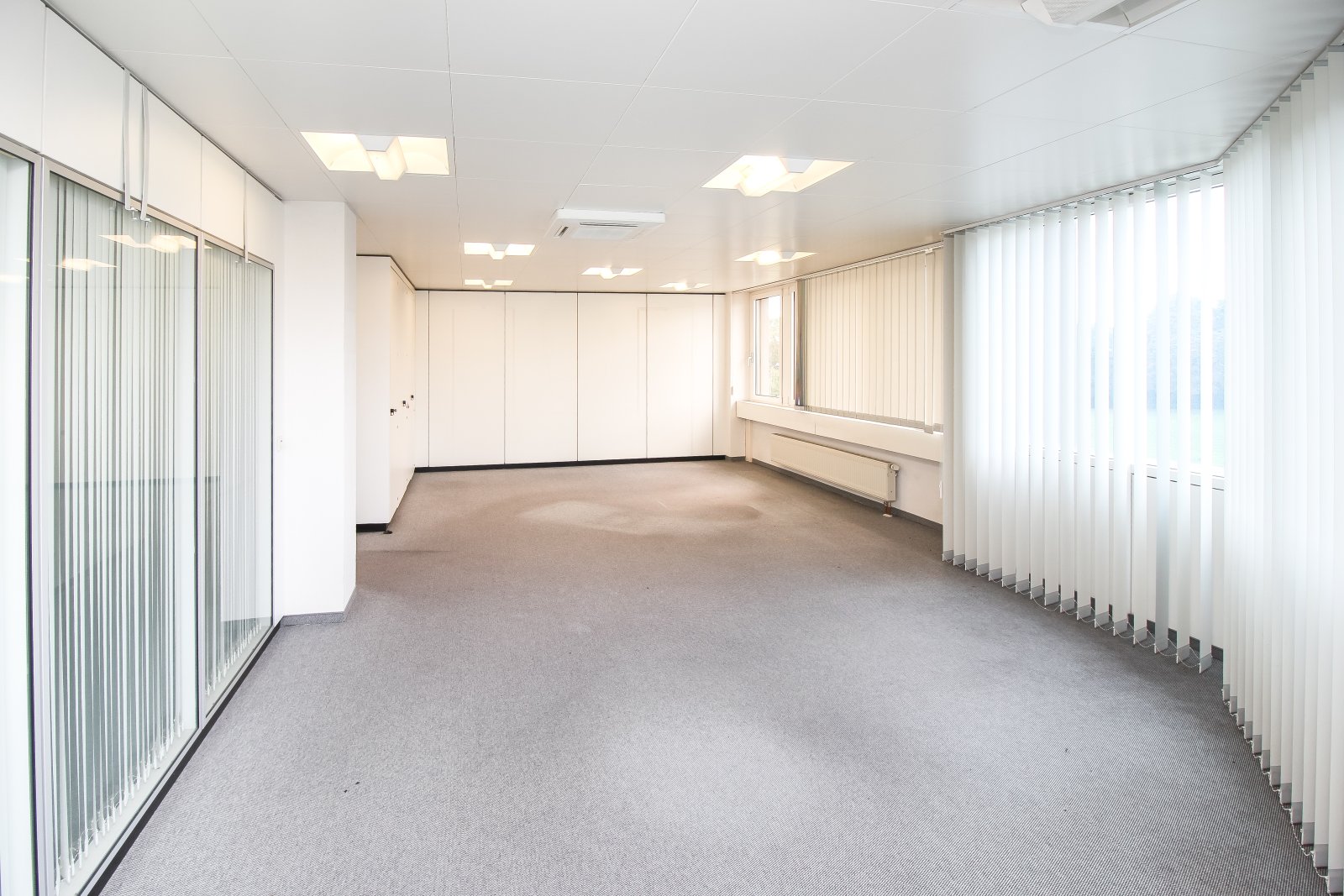 Büro mit Klimananlage Büro mit Klimananlage
